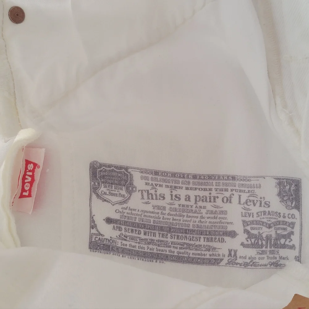 Levi's Straight Jeans in White